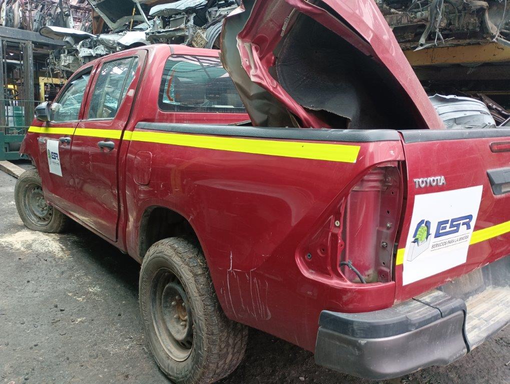  Toyota HILUX 2016    EN DESARME